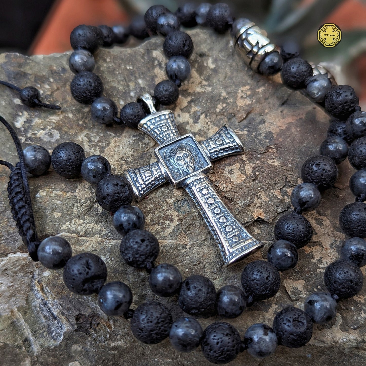 ვერცხლის მაცხოვრის ჯვარი